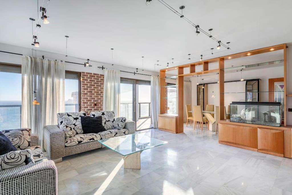 Atico Con Gran Terraza Apartment Benidorm Ngoại thất bức ảnh